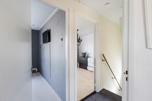 Foto - Te koop:  Royale twee-onder-een-kapwoning met comfort en ruimte!